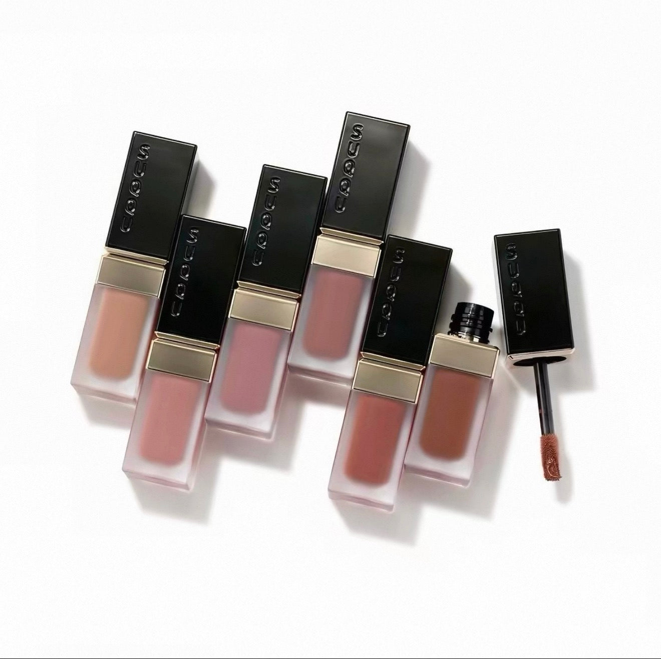 日本 SUQQU BLUR LIQUID LIP
晶采韻妍唇彩液