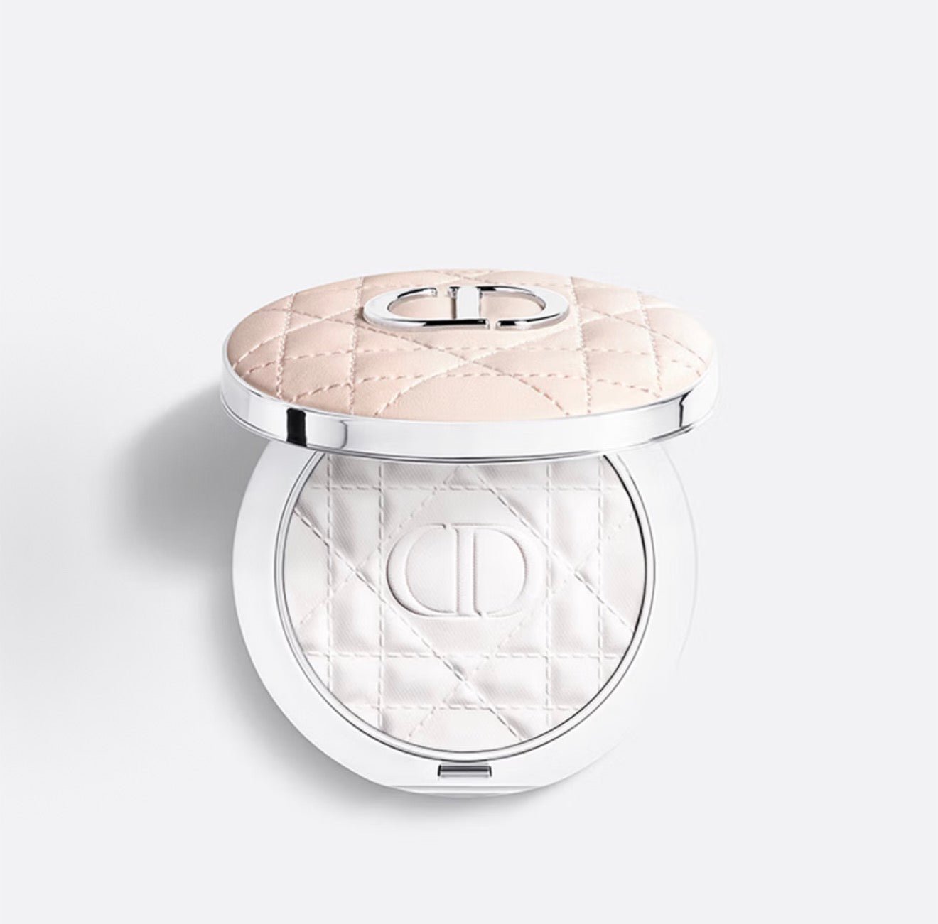 Dior 恆久貼肌透亮蜜粉餅 6g - La Fée Beauty