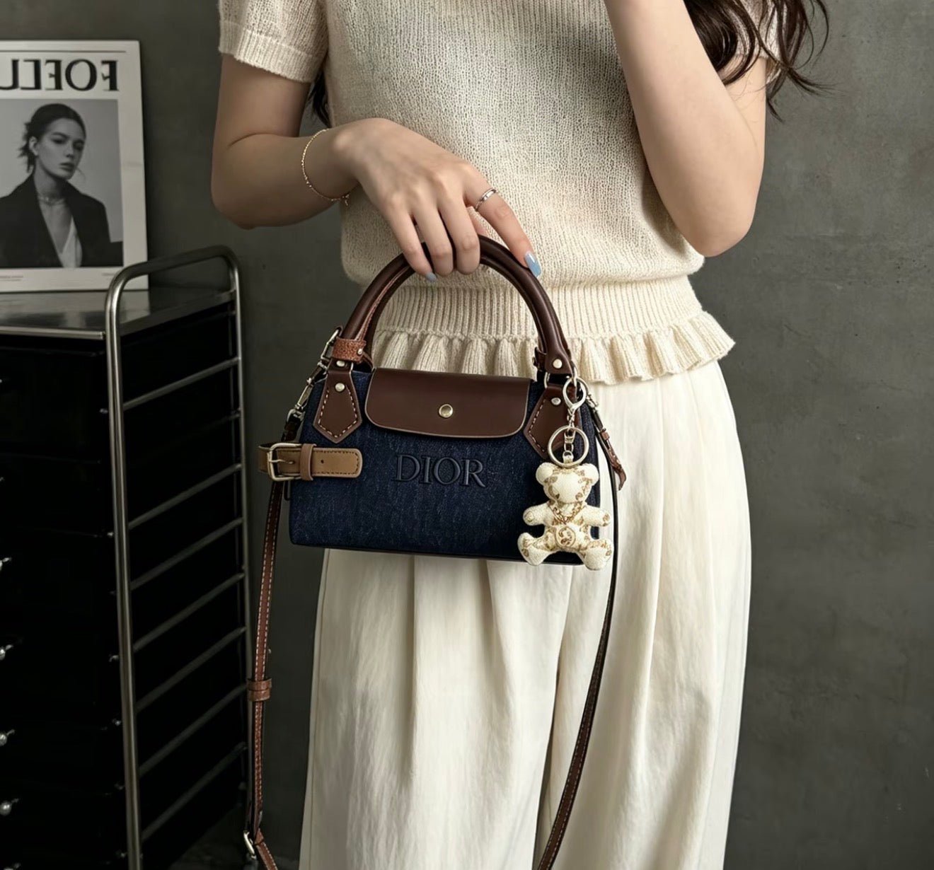 Dior 迪奧 Boutique Makeup Bag / Cosmetic Bag Remake & Customization 專櫃最新款 心願小熊 熊掛飾 皮質 可調節包鏈 化妝袋 改裝訂製 - La Fée Beauty