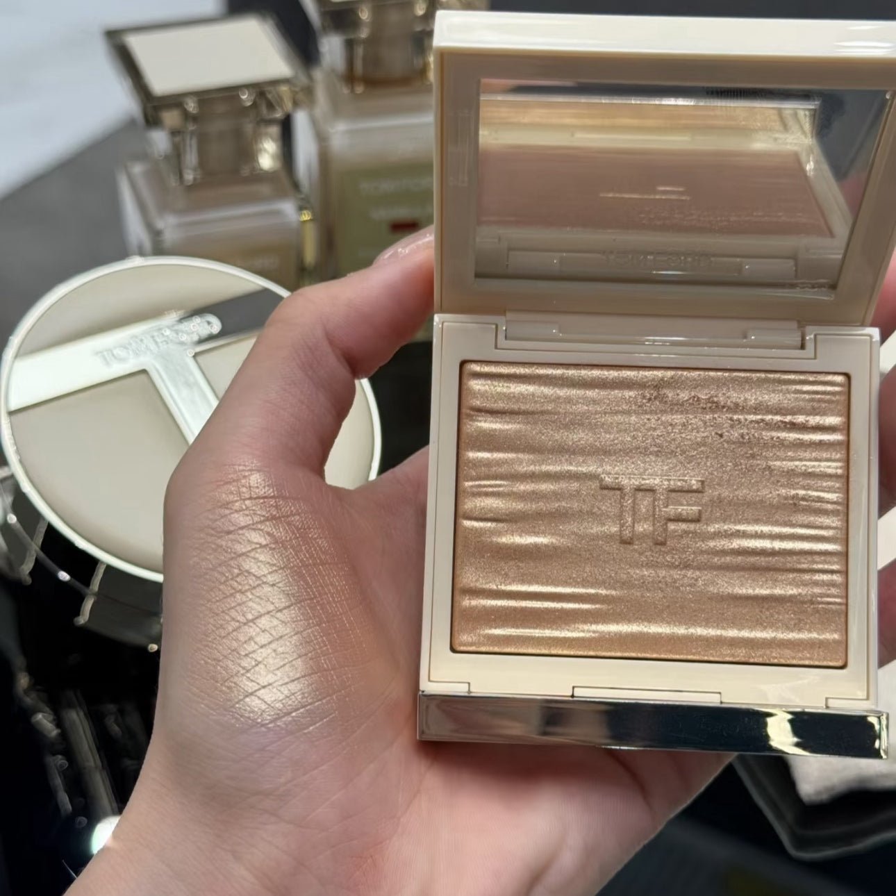 TOMFORD 禁忌香草限定高光 01 EUPHORIC 極樂 - La Fée Beauty