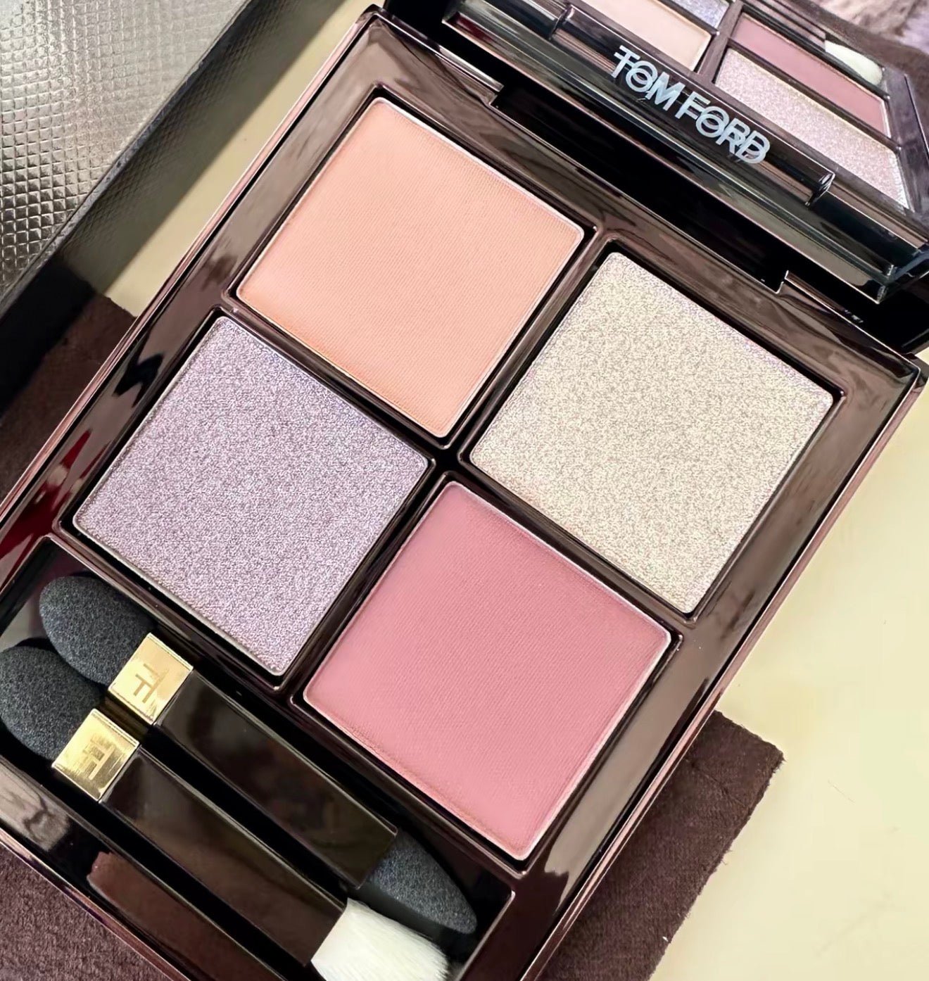 TOMFORD 2026年全新金色T盤 幻魅經典四色眼影盤 11g 38 METALLIC MAUVE - La Fée Beauty