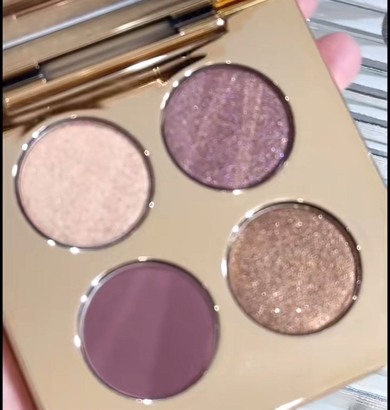 PAT Mcgrath Labs 2024新年限定Exclusive Luxe Quad Bronze Borealis 7g