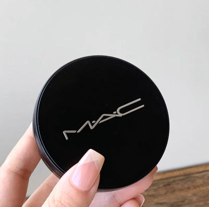 MAC 2025新品 大黑餅 專業無瑕柔膚粉餅 15g