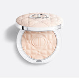Dior 新品 恆久貼肌輕霧蜜粉餅 9g