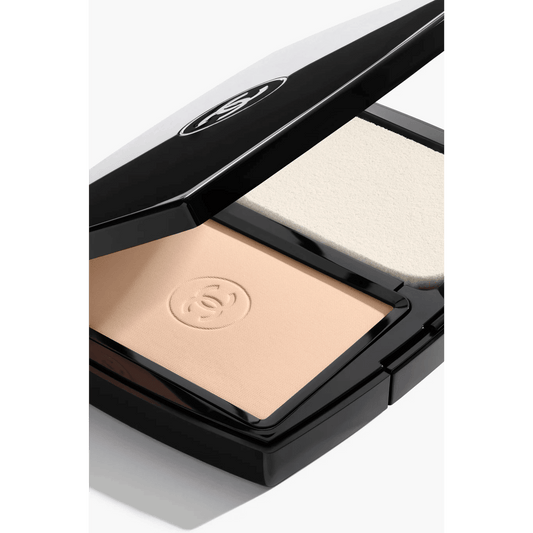 CHANEL 香奈兒 ULTRA LE TEINT 極致持久—全天候輕透無瑕粉餅 13g - La Fée Beauty