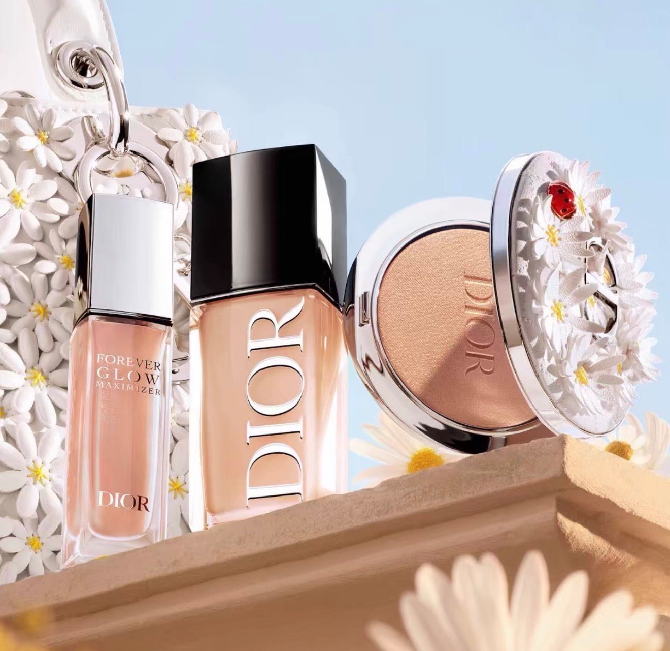Dior 恆久貼肌亮采蜜粉餅 - 珍藏版 003 Sun-Kissed - La Fée Beauty