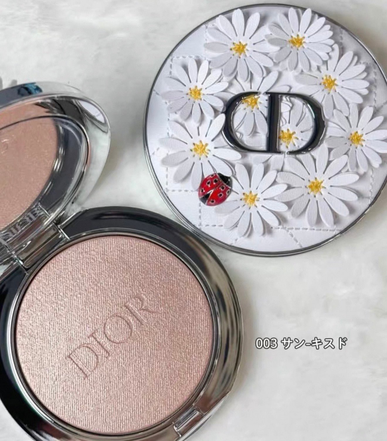 Dior 恆久貼肌亮采蜜粉餅 - 珍藏版 003 Sun-Kissed - La Fée Beauty