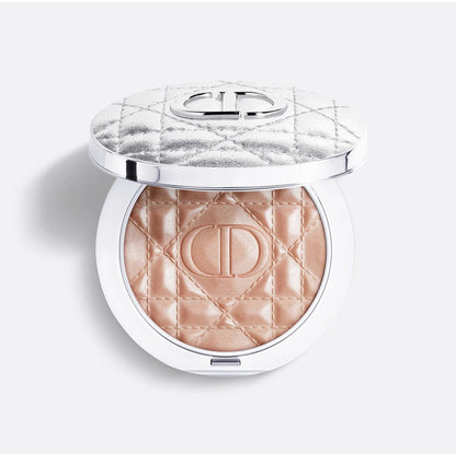 Dior 新品 恆久貼肌亮采蜜粉餅 6g - La Fée Beauty