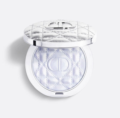 Dior 新品 恆久貼肌亮采蜜粉餅 6g - La Fée Beauty