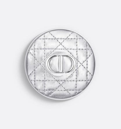 Dior 限量銀色皮 恆久貼肌透亮氣墊粉底 SPF50 13g - La Fée Beauty
