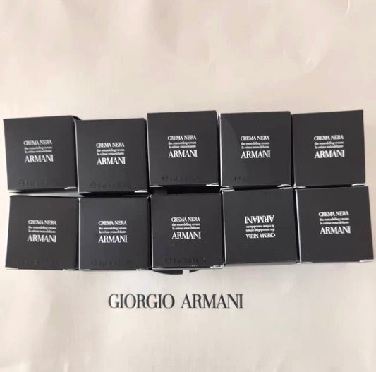 GIORGIO ARMANI 新版 CREMA NERA 極致重塑面霜 （第三代） 5ml x 10個 旅行裝￼ - La Fée Beauty