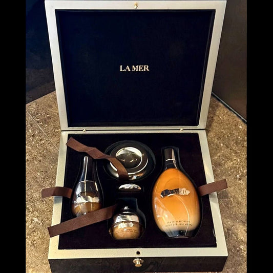 LA MER 海藍之謎 新版 貴婦高機能鎏金煥顏 四件套 - La Fée Beauty