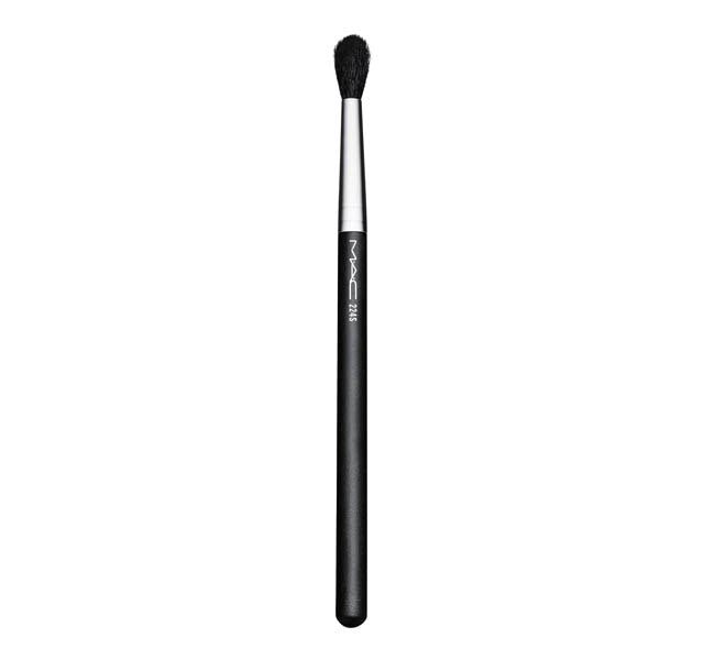 MAC 224S錐形暈色掃 - La Fée Beauty