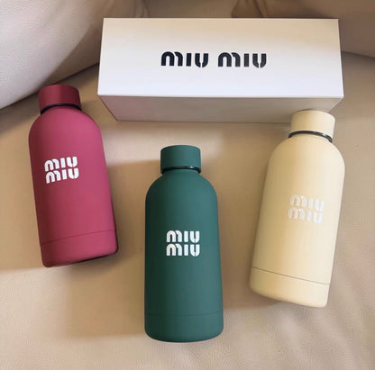 MIUMIU 限量保溫杯 350ml - La Fée Beauty