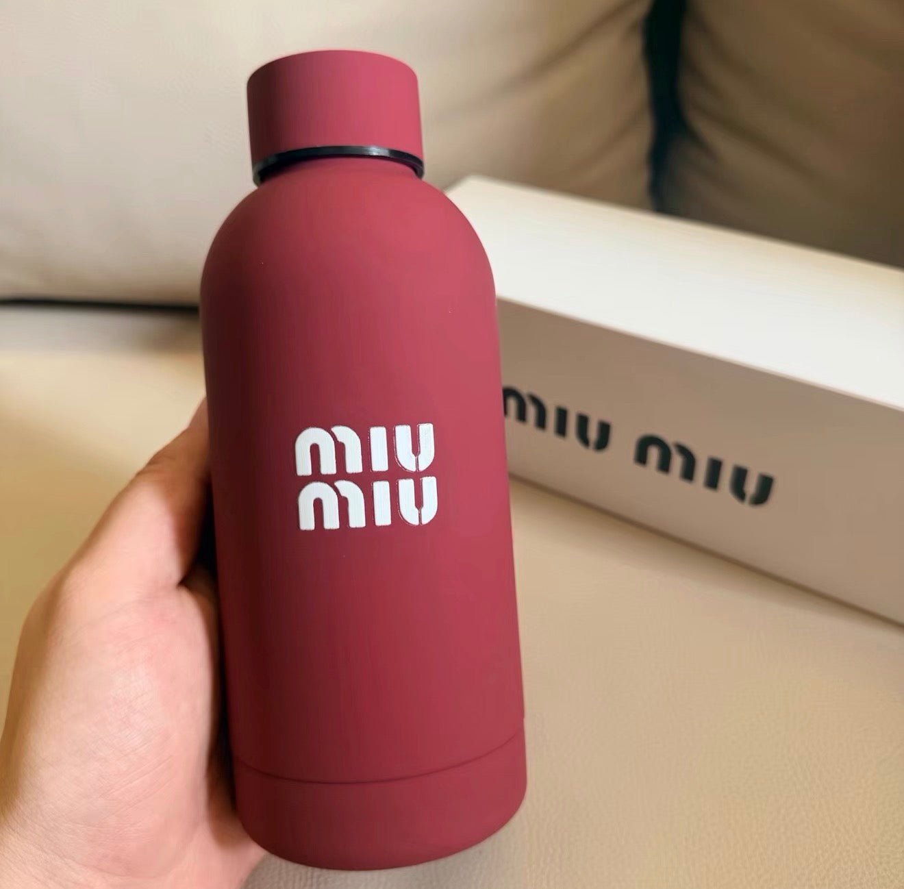 MIUMIU 限量保溫杯 350ml - La Fée Beauty