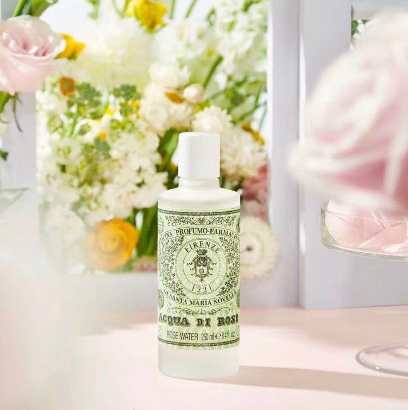 SANTA MARIA NOVELLA ACQUA DI FIOR D'ARANCIO ROSE WATER 意大利當代皇室御用品牌:聖塔瑪利亞諾維拉修道院-玫瑰保濕亮白水 250ml - La Fée Beauty