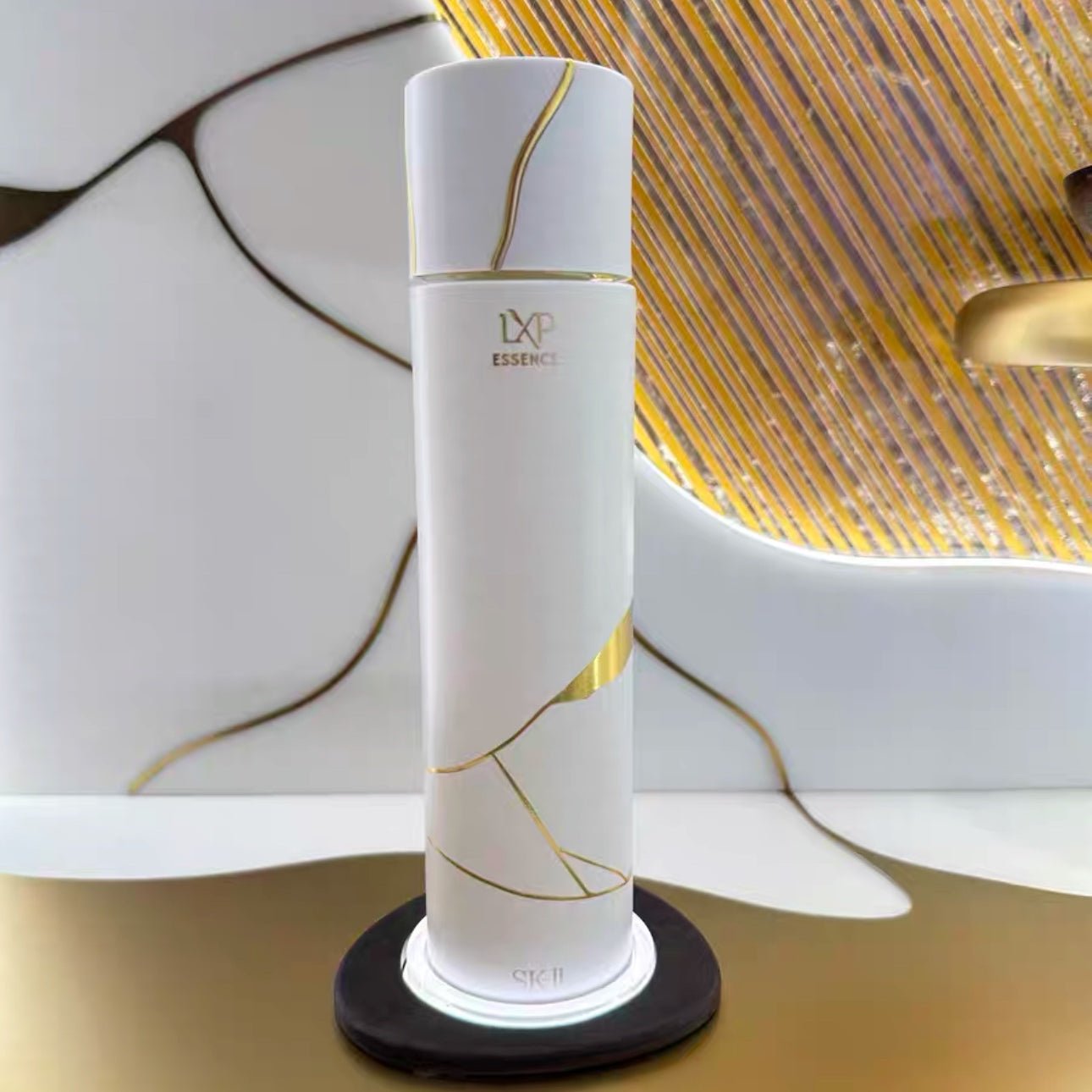 SKII LXP 凝時金緻肌底精華 150ml - La Fée Beauty
