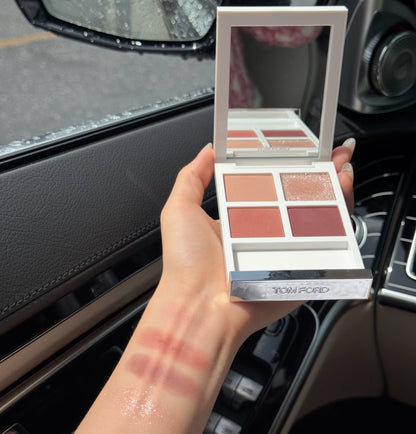TOMFORD 新品2025聖誕限定 眼影 01SN Chalet Mink - La Fée Beauty