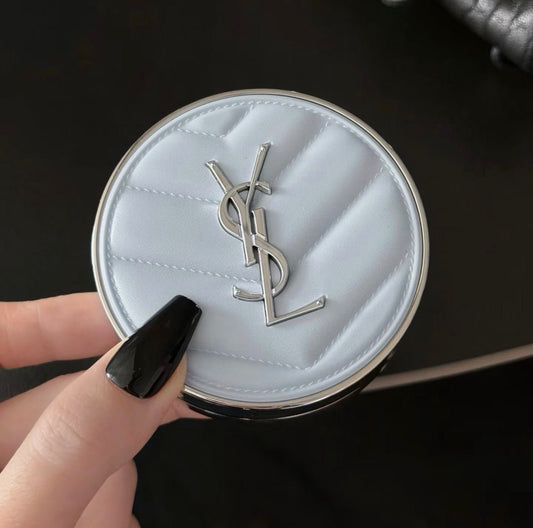 YSL 2026年 柔霧定妝藍色冰氣墊 水散粉 14g - La Fée Beauty
