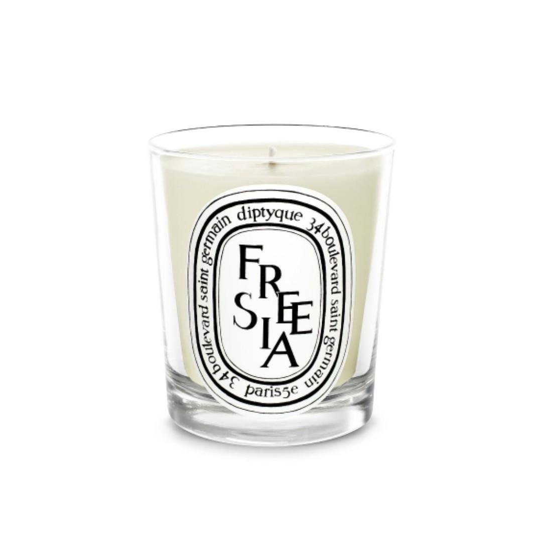 DIPTYQUE WHITE CANDLE FREESIA 香氛蠟燭 小蒼蘭 190g - La Fée Beauty