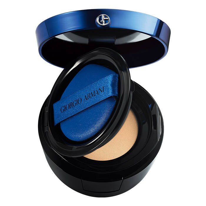 GIORGIO ARMANI 阿瑪尼 DESIGNER 設計師電光藍氣墊精華粉底 新世代調光氣墊 SPF50 PA+++ - La Fée Beauty