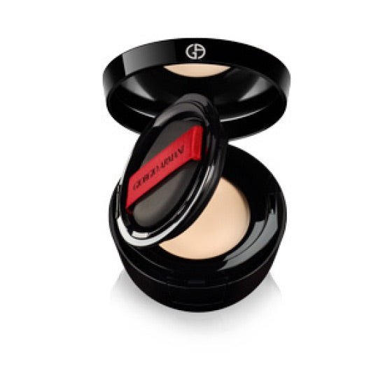 GIORGIO ARMANI 阿瑪尼 Power Fabric Compact 完美絲絨水慕斯粉底 SPF25 - La Fée Beauty