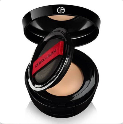GIORGIO ARMANI 阿瑪尼 Power Fabric Compact 完美絲絨水慕斯粉底 SPF25 - La Fée Beauty