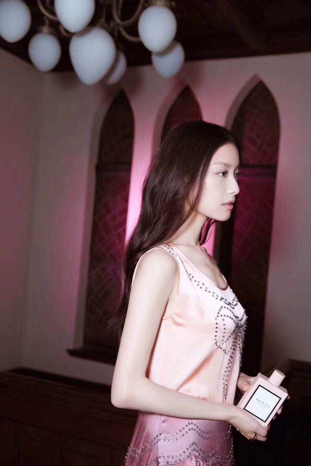 GUCCI Bloom Gocce di Fiori 淡香水