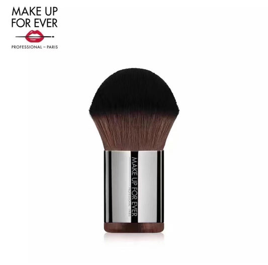 法國 Make Up Forever KABUKI 蜜粉掃 #124