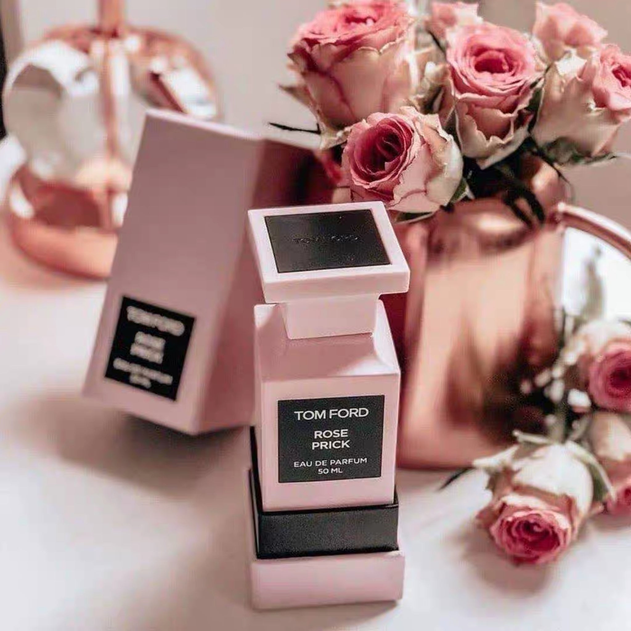 TOMFORD ROSE PRICK 荆棘玫瑰限量粉瓶香水50ml – La Fée Beauty