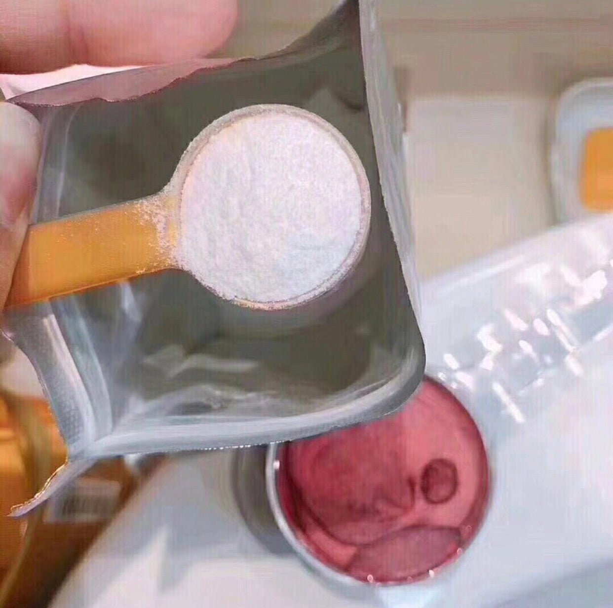 美蒂菲 MEDI-PEEL 玫瑰煥膚面膜 100G - La Fée Beauty