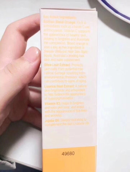 Swisse Ultiboost 紅血橙面部美白精華 30ml - La Fée Beauty