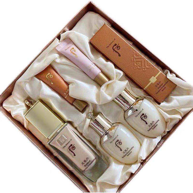THE HISTORY OF WHOO 后 天氣丹 華炫光澤精華粉底液 限量套裝 - La Fée Beauty