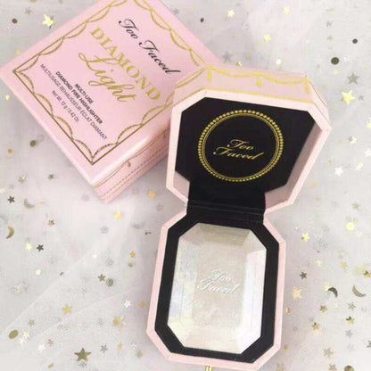 Too Faced Diamond Light Multi-Use Diamond Highlighter 多功能鑽石高光修容粉盤 ( 12g ) - La Fée Beauty