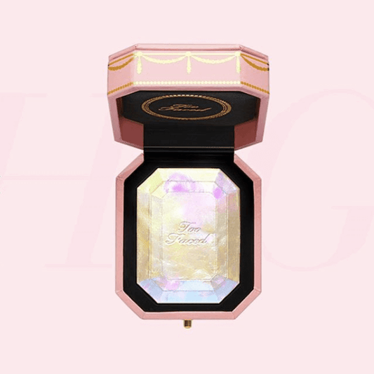 Too Faced Diamond Light Multi-Use Diamond Highlighter 多功能鑽石高光修容粉盤 ( 12g ) - La Fée Beauty